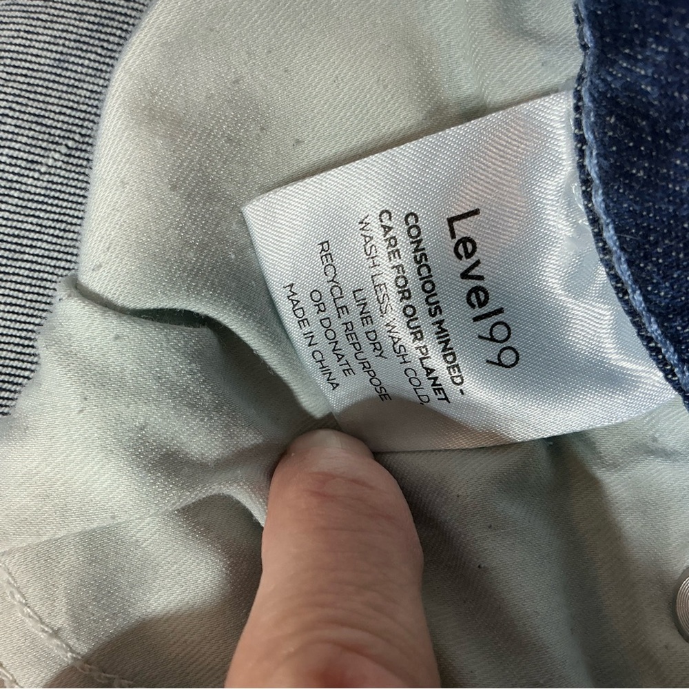 Level 99 High Rise Wide Leg Size 30 Blue raw hem - Picture 10 of 12